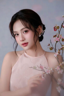 Makeup tone hồng khô