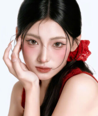Makeup tone đỏ